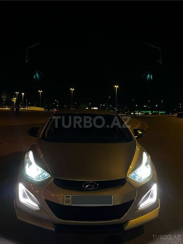 Hyundai Elantra 2015, 133,000 km - 1.8 l - Bakı
