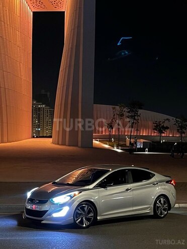 Hyundai Elantra 2015, 133,000 km - 1.8 l - Bakı