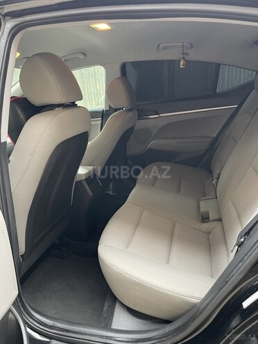Hyundai Elantra 2016, 121,000 km - 2.0 l - Bakı