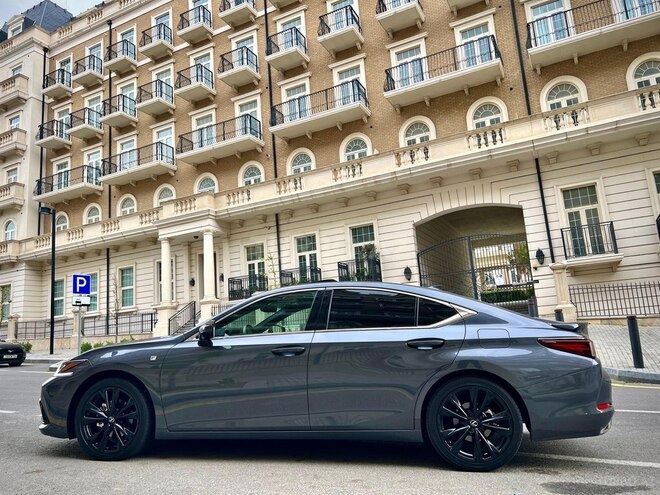 Lexus ES 300h 2022, 75,500 km - 2.5 l - Bakı
