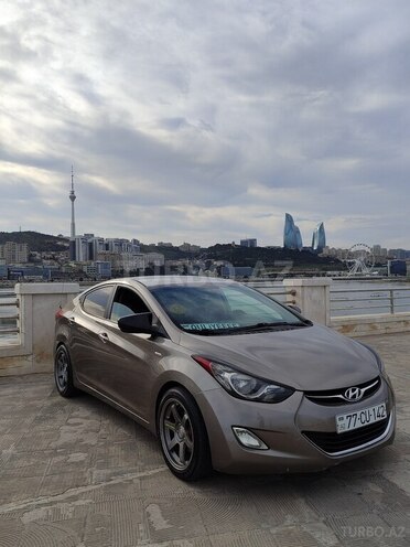Hyundai Elantra 2013, 225,308 km - 1.8 l - Bakı