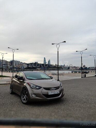 Hyundai Elantra 2013, 225,308 km - 1.8 l - Bakı