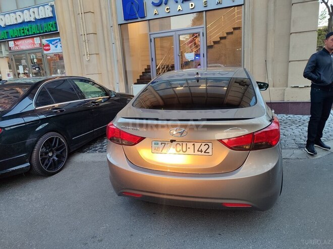 Hyundai Elantra 2013, 225,308 km - 1.8 l - Bakı
