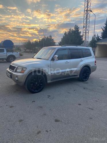 Mitsubishi Pajero 2006, 390,000 km - 3.0 л - Bakı