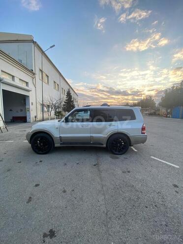 Mitsubishi Pajero 2006, 390,000 km - 3.0 л - Bakı