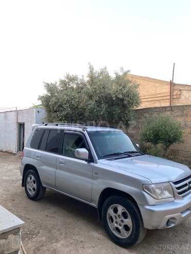 Mitsubishi Pajero io 2003, 300,000 km - 2.0 л - Bakı