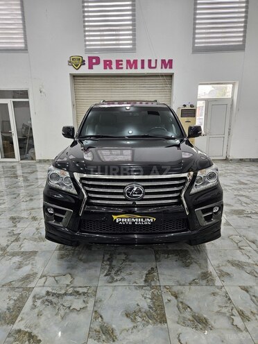 Lexus LX 570 2014, 24,000 km - 5.7 l - Bakı