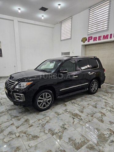 Lexus LX 570 2014, 24,000 km - 5.7 l - Bakı