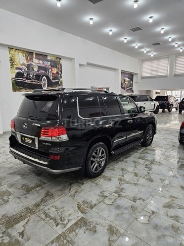 Lexus LX 570 2014, 24,000 km - 5.7 l - Bakı