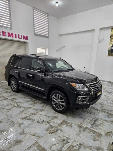 Lexus LX 570 2014, 24,000 km - 5.7 l - Bakı