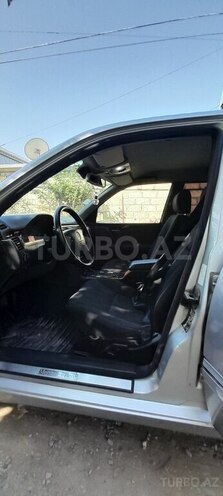 Mercedes E 270 1999, 400,452 km - 2.7 l - Ağdam
