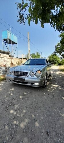 Mercedes E 270 1999, 400,452 km - 2.7 l - Ağdam