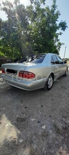 Mercedes E 270 1999, 400,452 km - 2.7 l - Ağdam