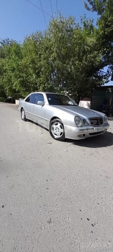 Mercedes E 270 1999, 400,452 km - 2.7 l - Ağdam