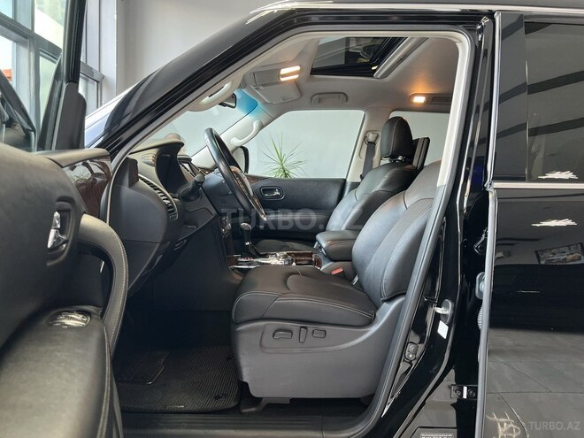 Nissan Patrol 2018, 112,000 km - 5.6 л - Bakı