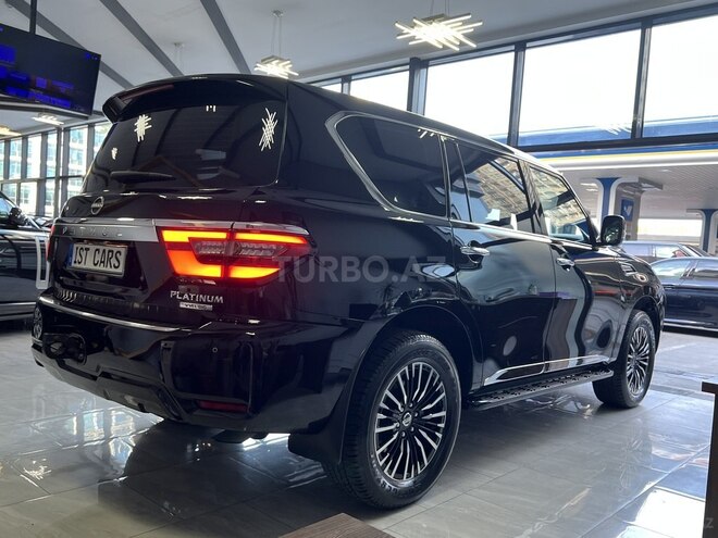 Nissan Patrol 2018, 112,000 km - 5.6 л - Bakı