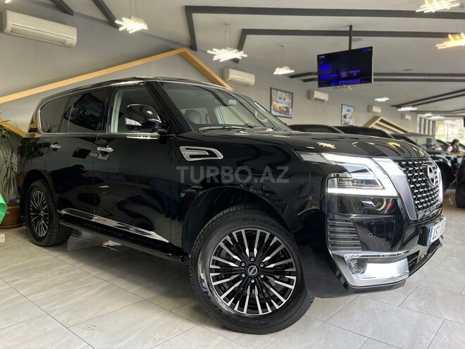 Nissan Patrol 2018, 112,000 km - 5.6 л - Bakı