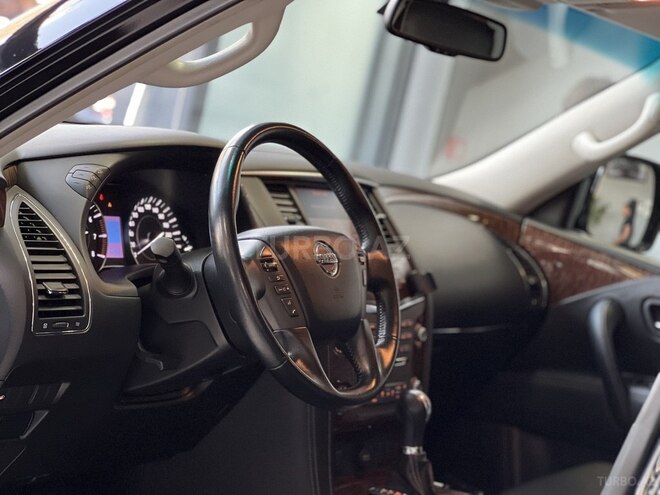 Nissan Patrol 2018, 112,000 km - 5.6 л - Bakı