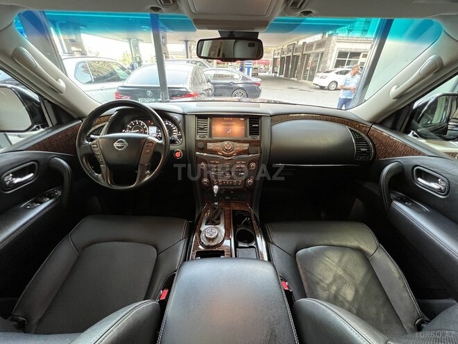 Nissan Patrol 2018, 112,000 km - 5.6 л - Bakı