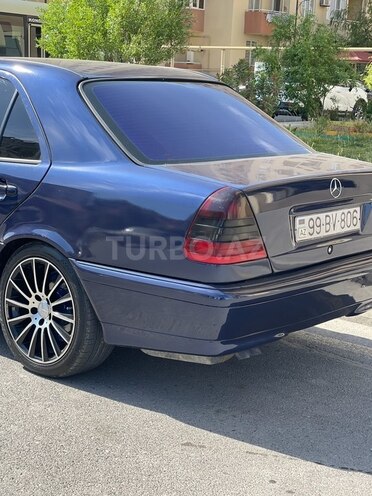 Mercedes C 220 d 2000, 720,000 km - 2.2 л - Bakı