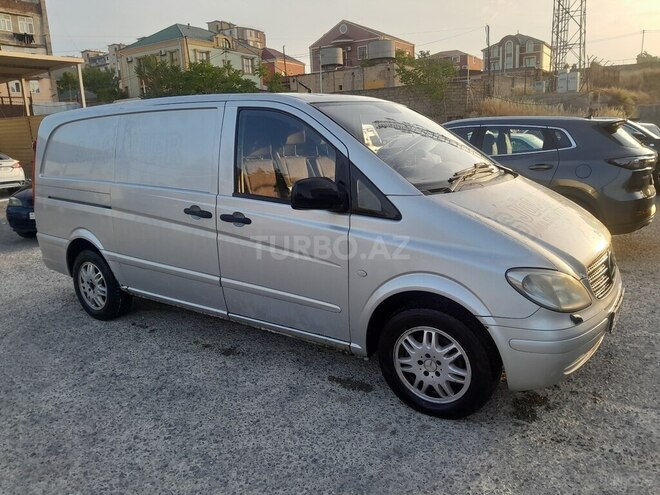 Mercedes Vito 111 2010, 387,321 km - 2.2 l - Bakı