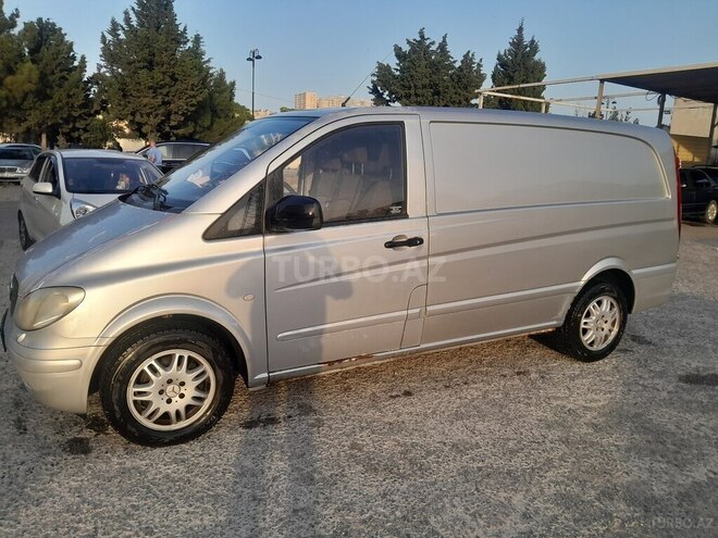 Mercedes Vito 111 2010, 387,321 km - 2.2 l - Bakı