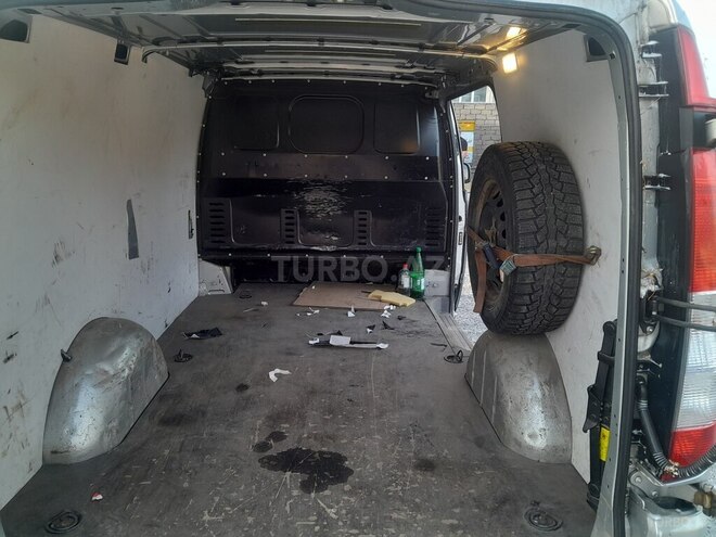 Mercedes Vito 111 2010, 387,321 km - 2.2 l - Bakı