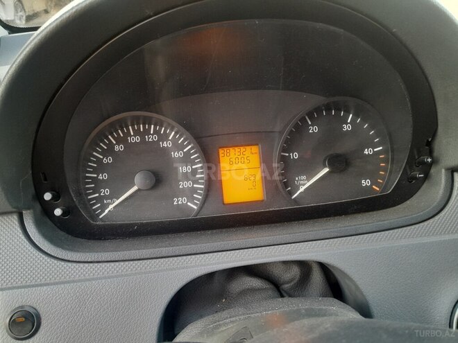 Mercedes Vito 111 2010, 387,321 km - 2.2 l - Bakı