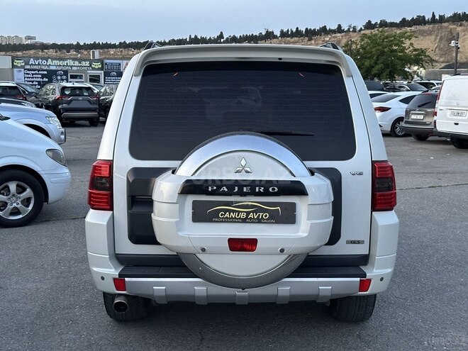 Mitsubishi Pajero 2013, 130,000 km - 3.0 l - Bakı
