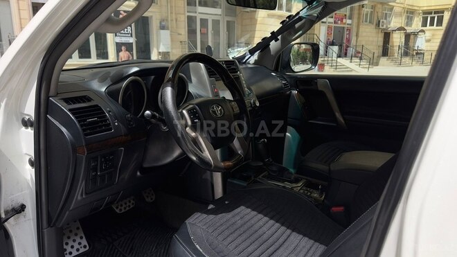 Toyota Land Cruiser Prado 2010, 216,123 km - 2.7 л - Bakı