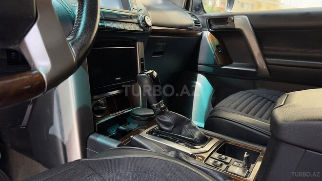Toyota Land Cruiser Prado 2010, 216,123 km - 2.7 л - Bakı