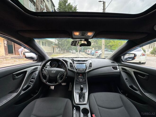 Hyundai Elantra 2014, 200,000 km - 1.8 л - Sumqayıt