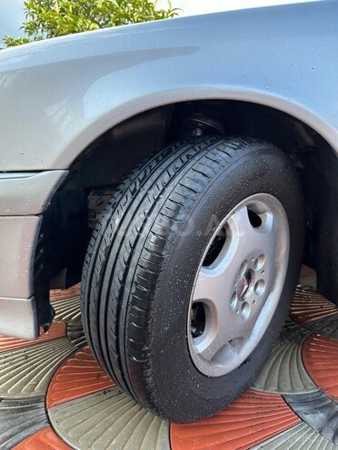 Mercedes C 230 2000, 270,621 km - 2.3 l - Balakən