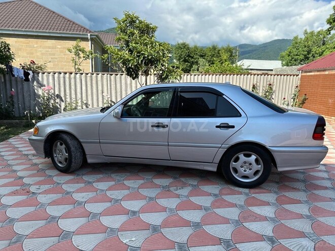 Mercedes C 230 2000, 270,621 km - 2.3 l - Balakən