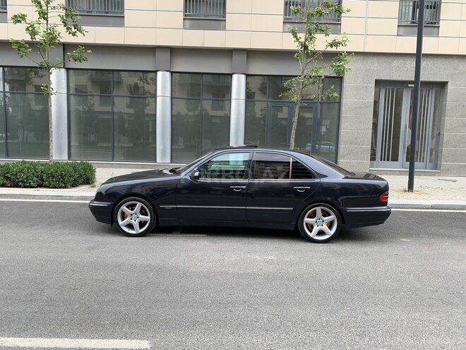 Mercedes E 280 2000, 370,000 km - 2.8 l - Bakı