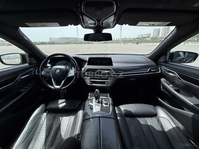 BMW 740 2016, 132,000 km - 3.0 l - Bakı
