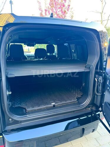 Land Rover Defender 2020, 48,000 km - 3.0 л - Bakı