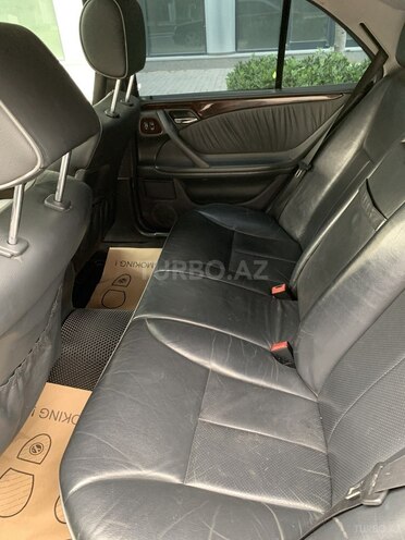Mercedes E 280 2000, 370,000 km - 2.8 l - Bakı