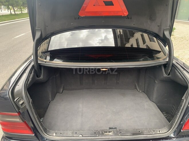 Mercedes E 280 2000, 370,000 km - 2.8 l - Bakı
