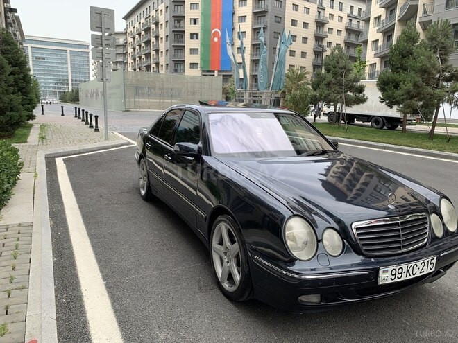 Mercedes E 280 2000, 370,000 km - 2.8 l - Bakı