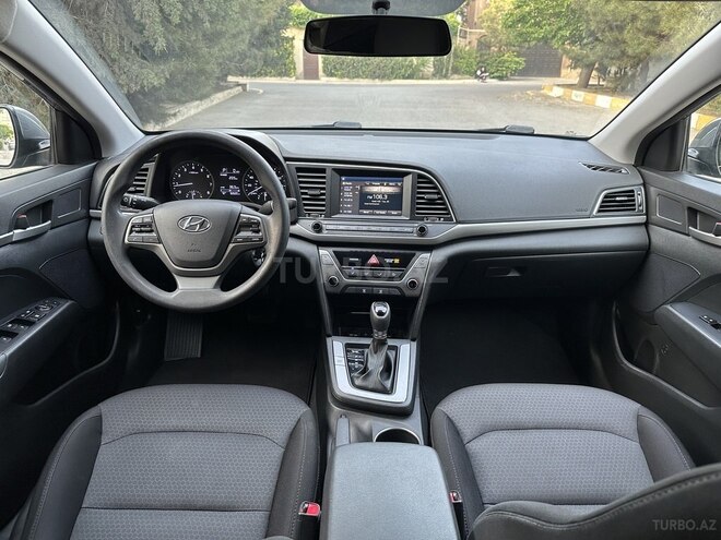 Hyundai Elantra 2017, 92,675 km - 2.0 l - Bakı
