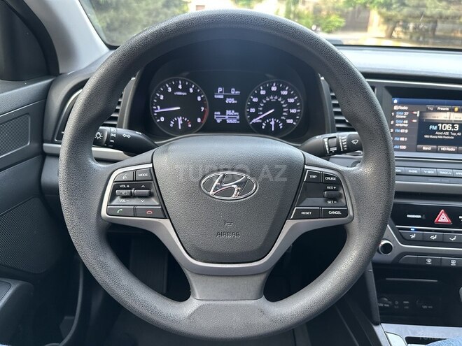 Hyundai Elantra 2017, 92,675 km - 2.0 l - Bakı
