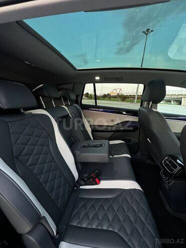 Volkswagen ID.6 Crozz 2023, 50,000 km - 0.0 л - Bakı