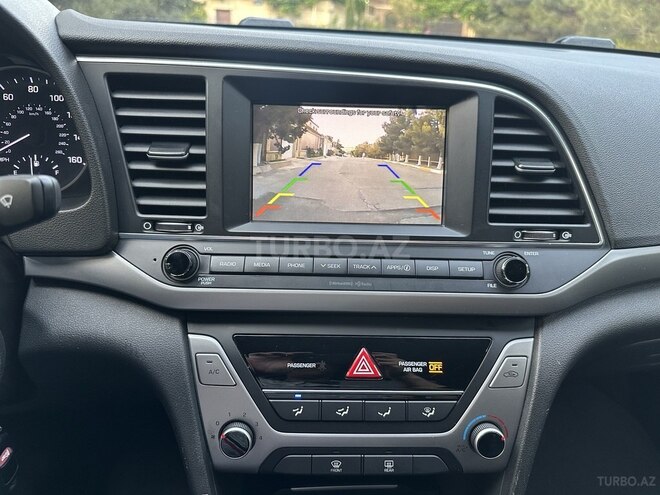 Hyundai Elantra 2017, 92,675 km - 2.0 l - Bakı