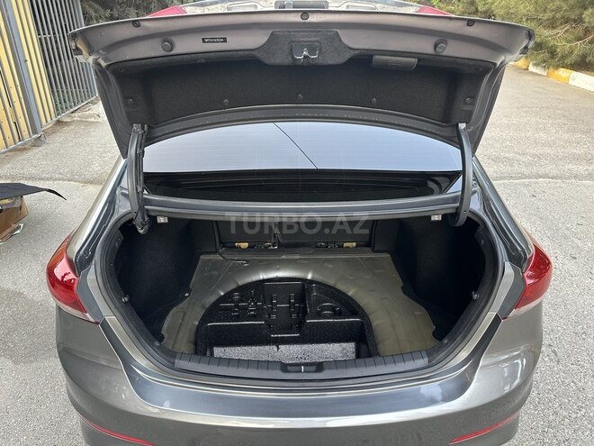 Hyundai Elantra 2017, 92,675 km - 2.0 l - Bakı