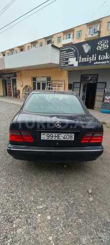 Mercedes E 220 d 2001, 299,999 km - 2.2 л - İmişli
