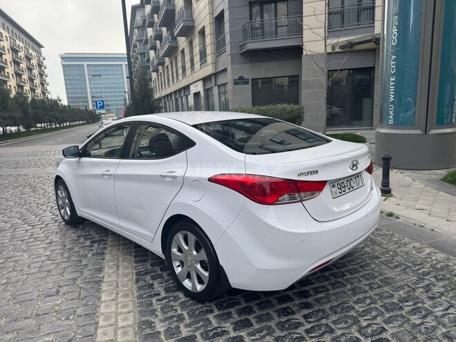 Hyundai Elantra 2012, 121,000 km - 1.6 l - Bakı