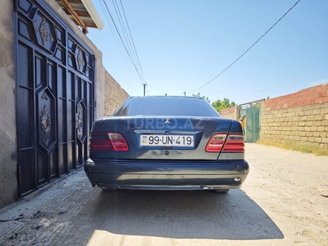 Mercedes E 220 d 1999, 274,456 km - 2.2 l - Sumqayıt