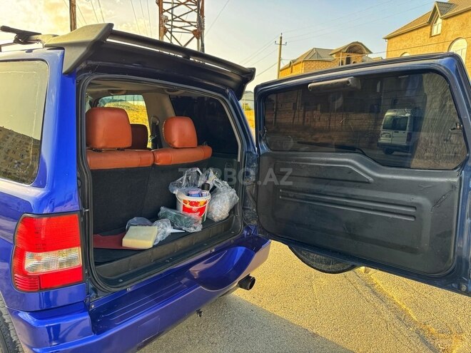 Mitsubishi Pajero io-9