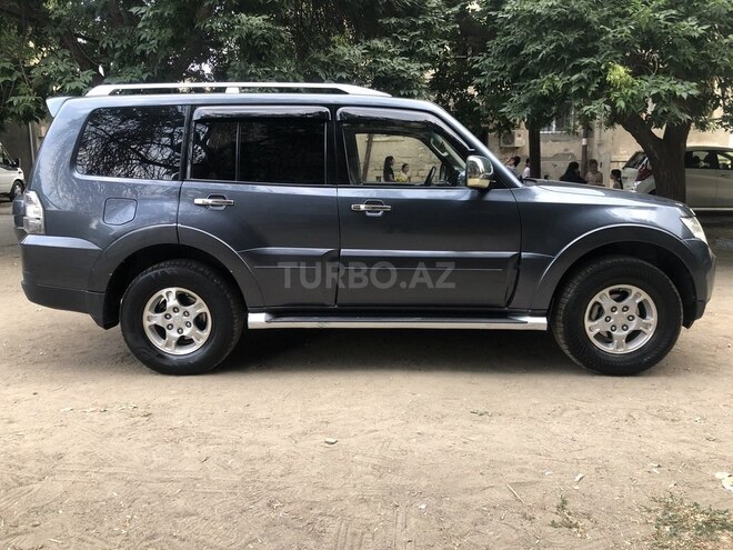 Mitsubishi Pajero 2007, 391,253 km - 3.0 л - Bakı
